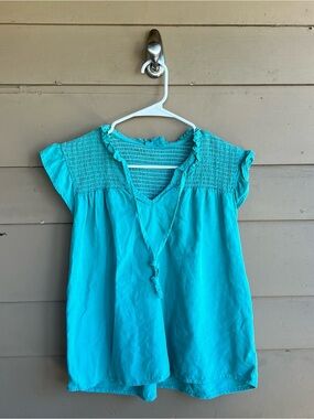 For The Republic Green Flutter Sleeve Top Size S
